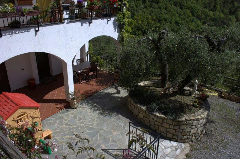 La Porta Del Sole Appartamento Nell'Oliveto Seborga Exterior photo